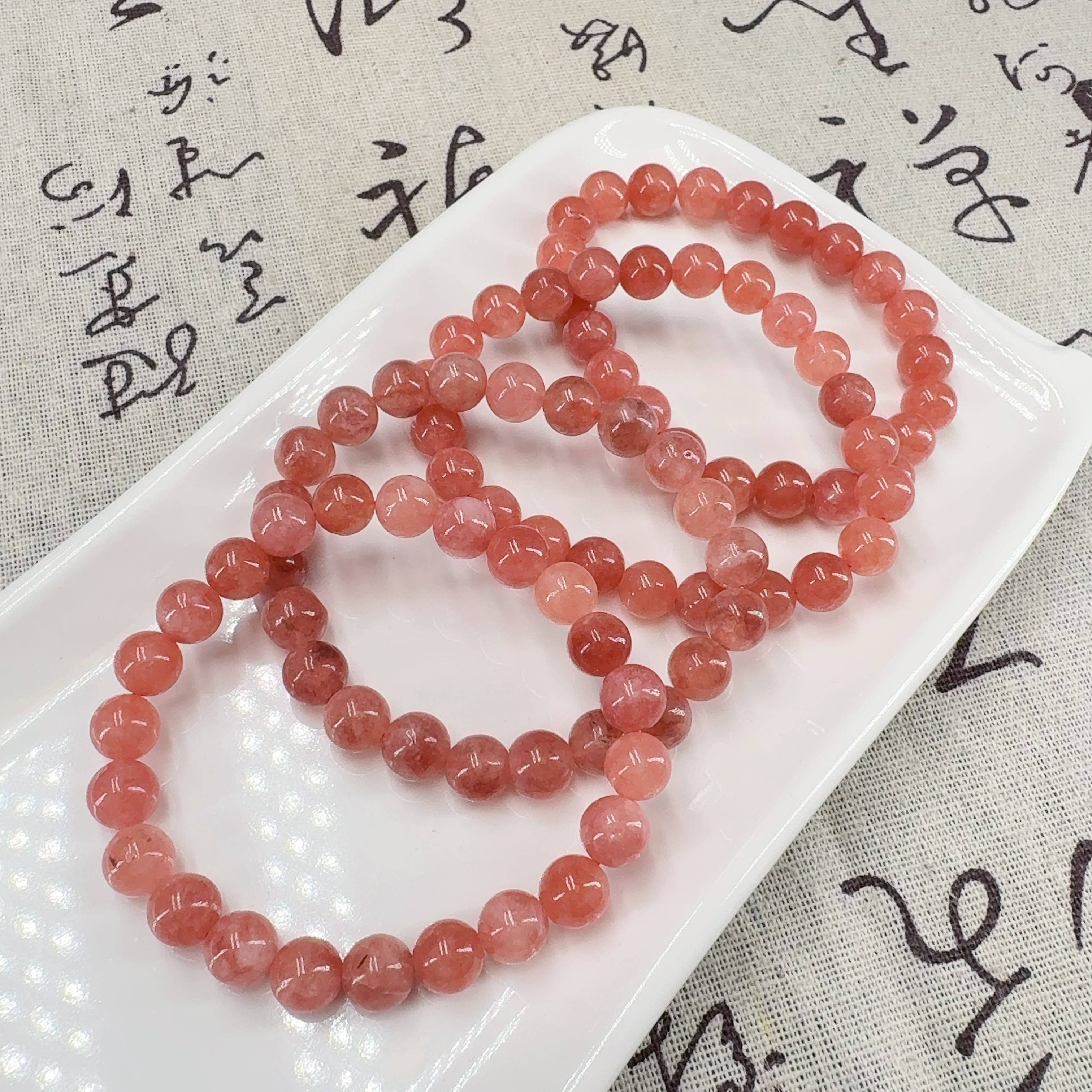 A021 粉蔷薇8毫米手串  多样性发一串
