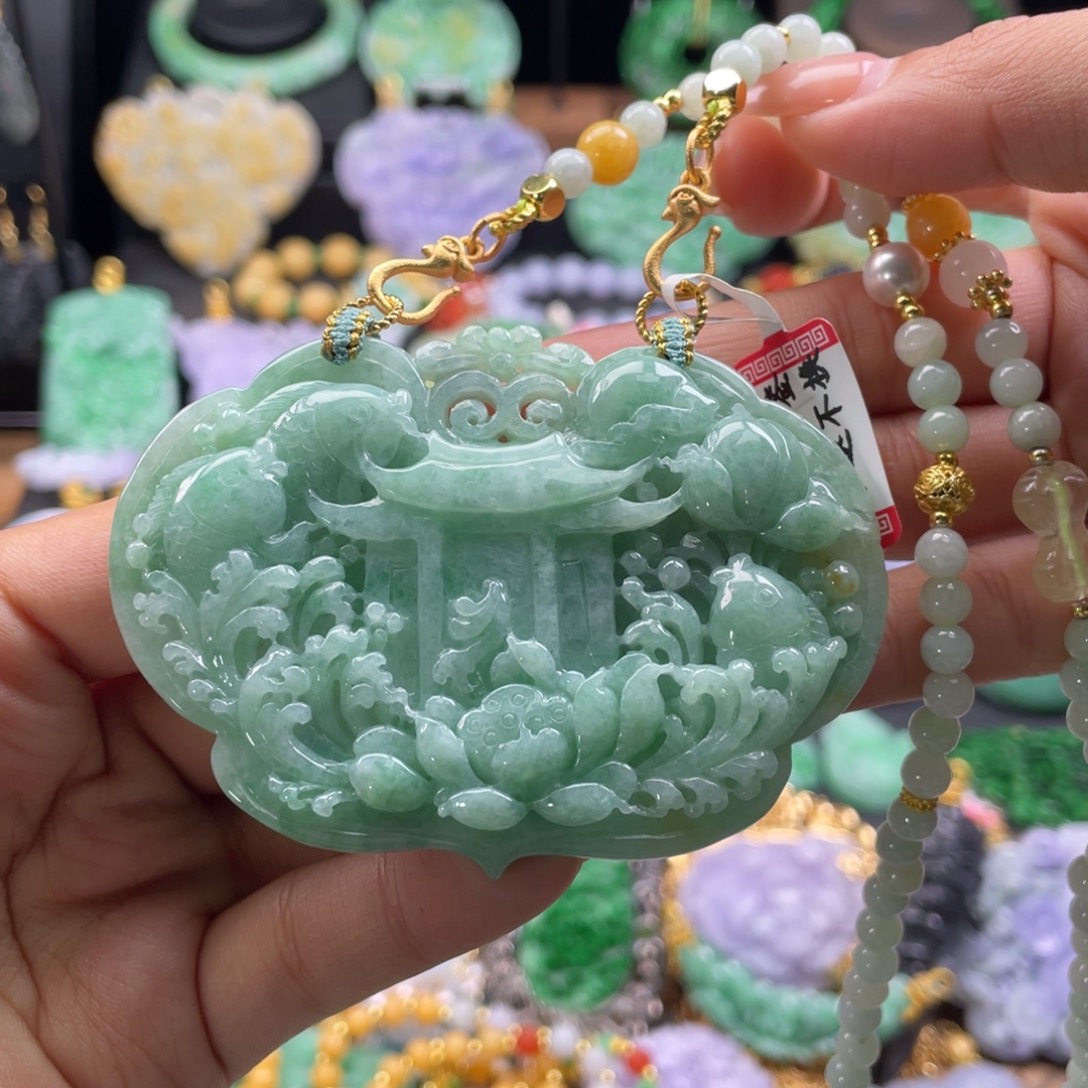 翡翠未镶嵌颈饰代编织