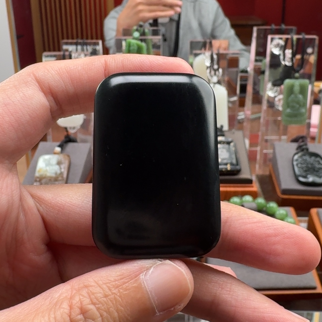 和田玉（青玉）未镶嵌颈饰