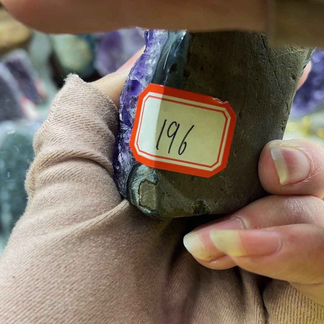 水晶随形摆件未镶嵌