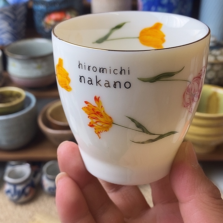 151 中古品默认微瑕满18包邮