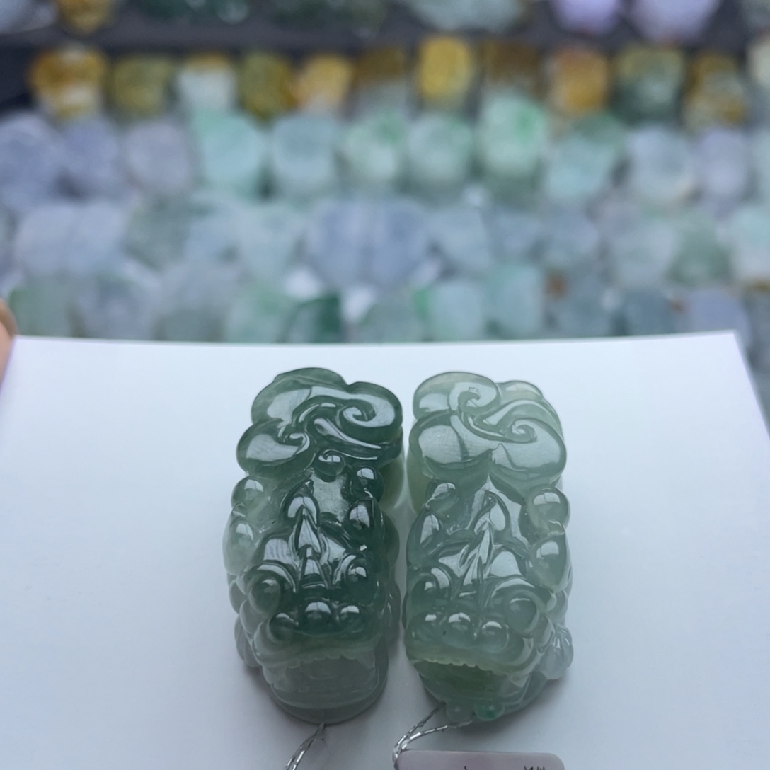 翡翠颈饰未镶嵌貔貅