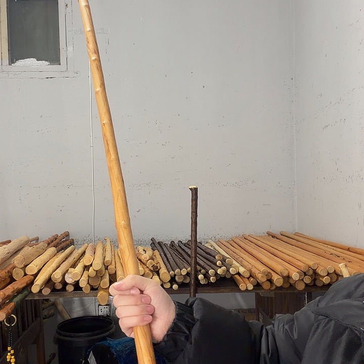 江***∽秦岭石山红荀子武术棍