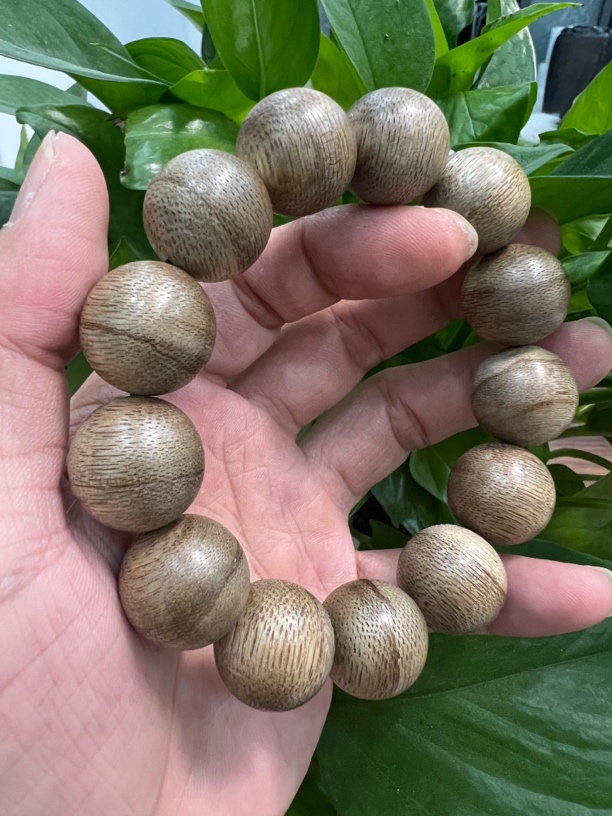 沉香（正品）正区黑1.8mm达拉干圆珠单圈虎斑纹陈年老料多样性发一