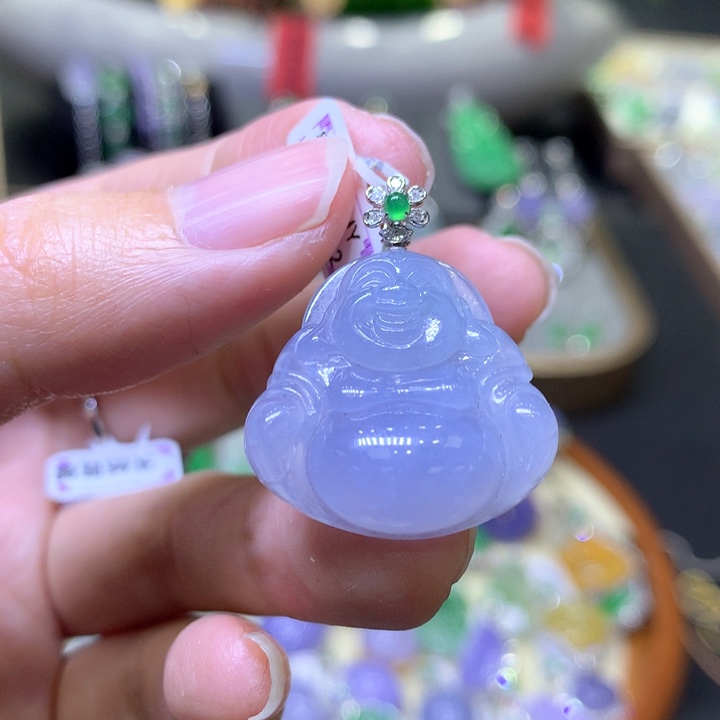 【闪购商品】翡翠颈饰18K金镶嵌翡翠吊坠项链