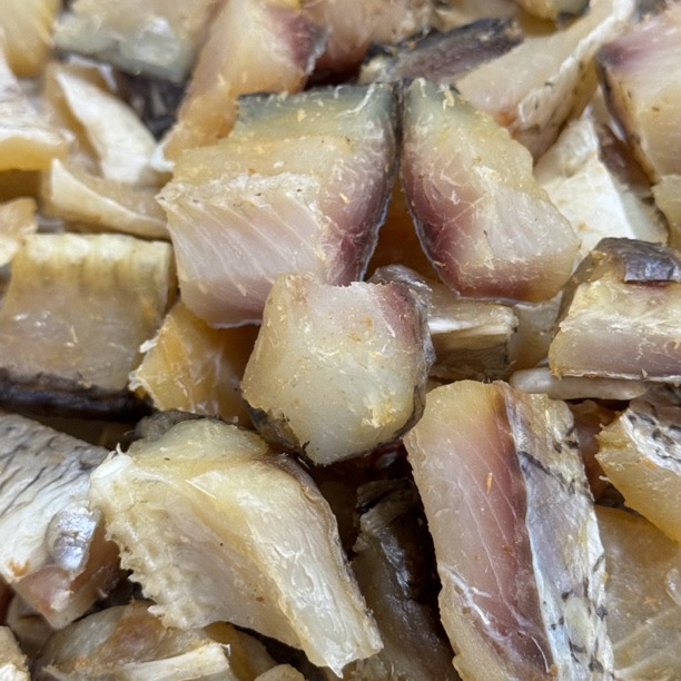 干草鱼块腌制咸草鱼鄱阳港里草鱼江西特产咸鱼块鄱阳小米豆