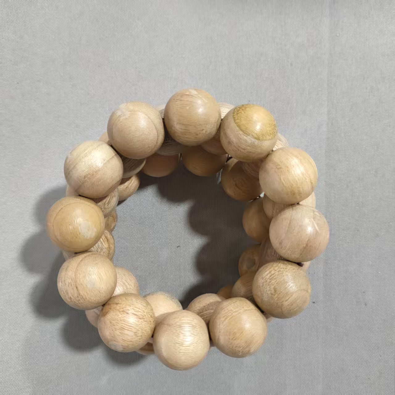 A20 香樟木2.0圆珠单圈手串