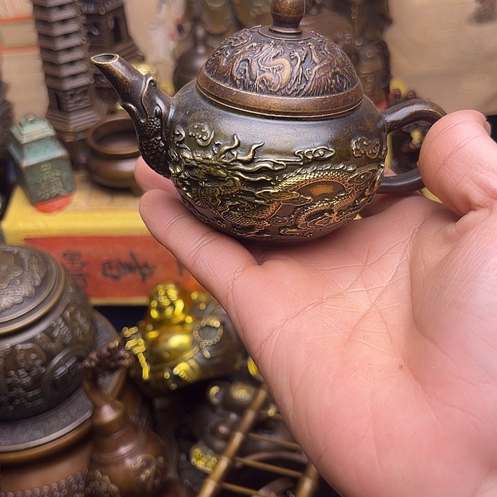 精美铜器点击下单