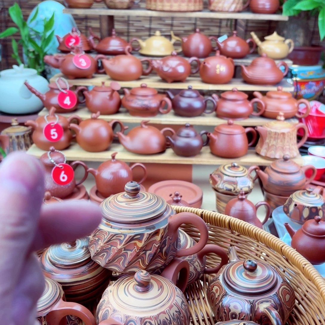 圆***.茶壶紫砂3色扭转135 cc配杯子盖置