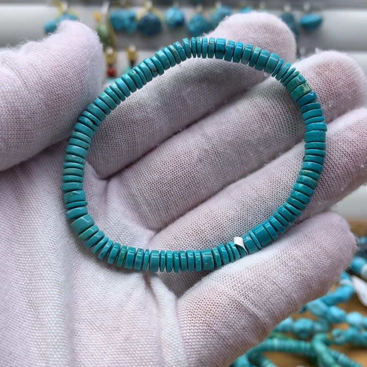 绿松石未镶嵌原矿