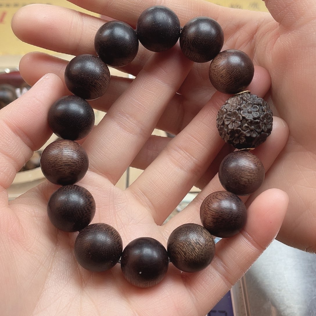 沉香手串星**王越南芽庄黄棋楠玉化糖芯瘤疤1.6