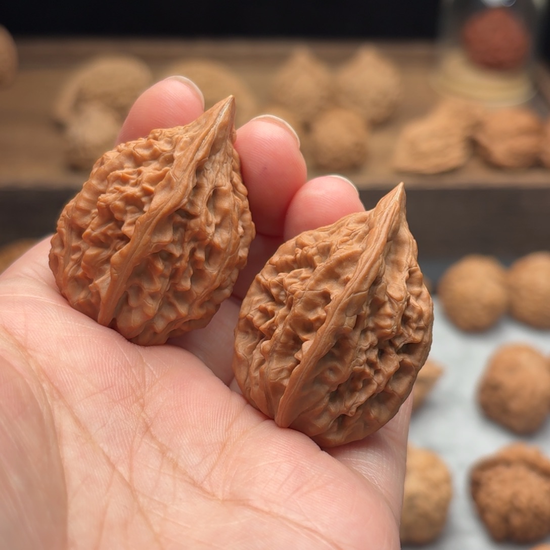 文玩核桃吊坠油腊鸡【3203】