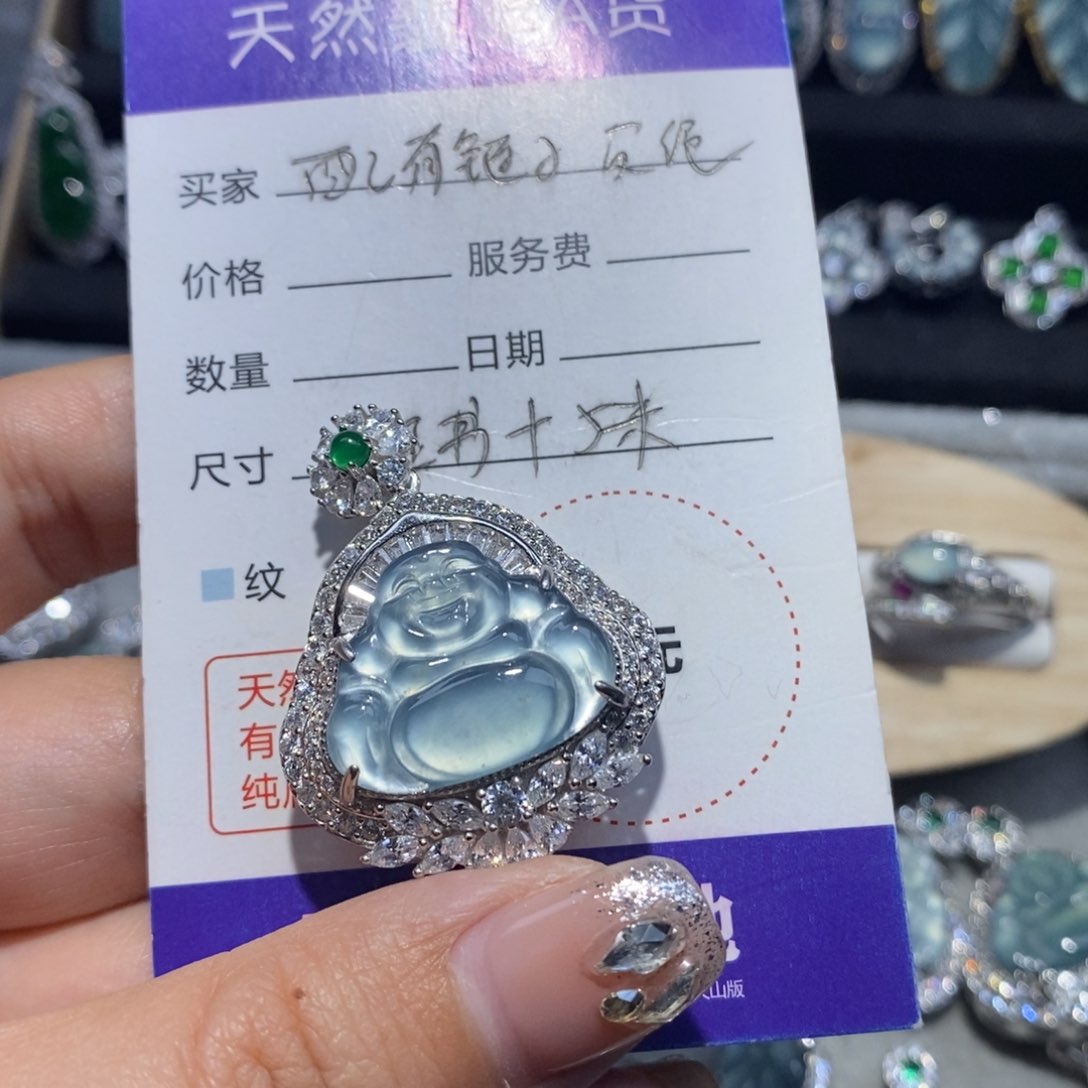 翡翠颈饰银S925镶嵌翡翠