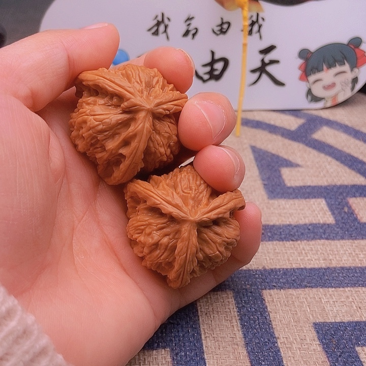 吊坠文玩核桃非**行三棱