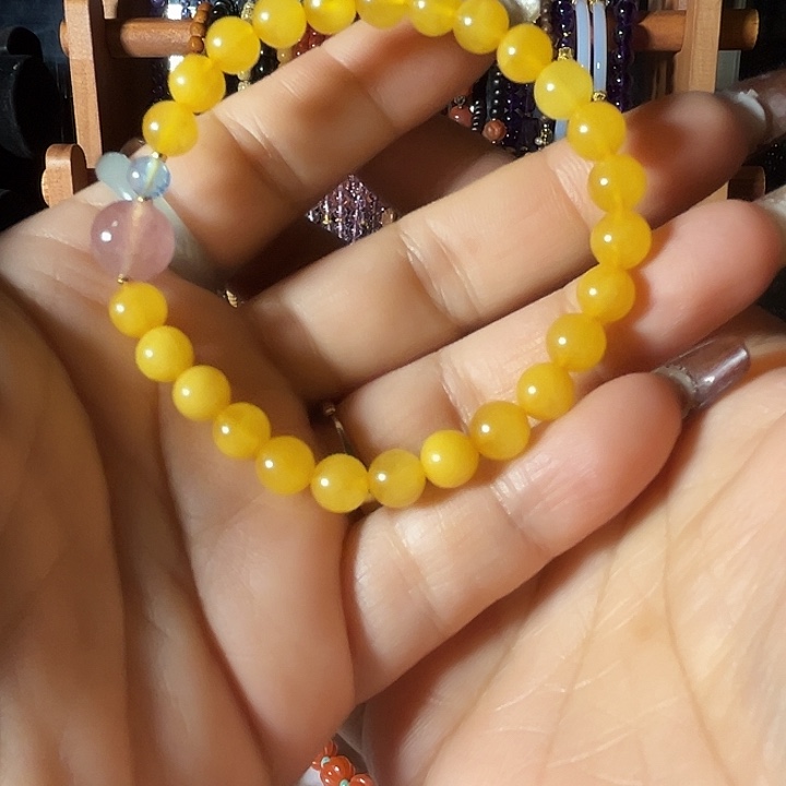 亚克力纯铜精工制作小黄手串