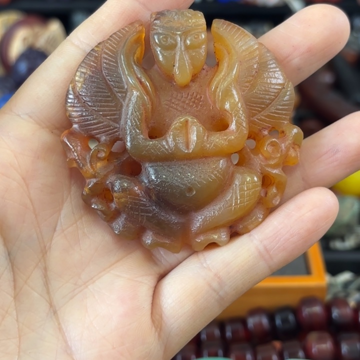 卡***3玛瑙/玉髓未镶嵌颈饰