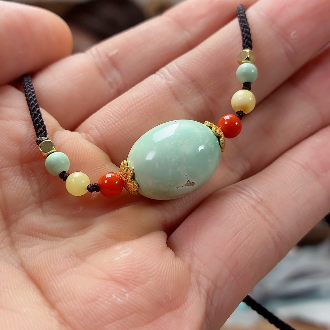 未镶嵌绿松石珠宝奇石