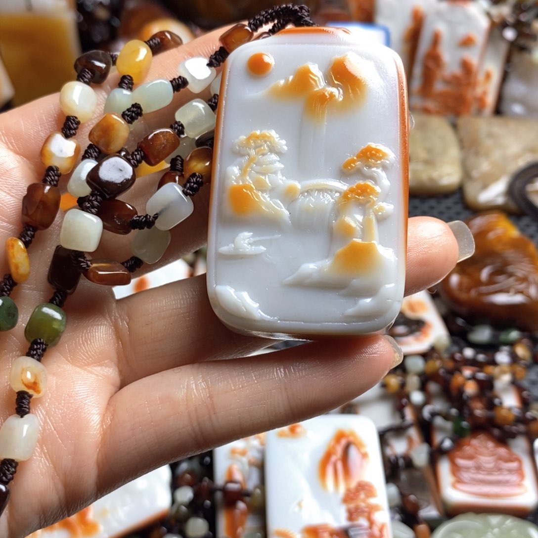 和田玉未镶嵌挂件王*