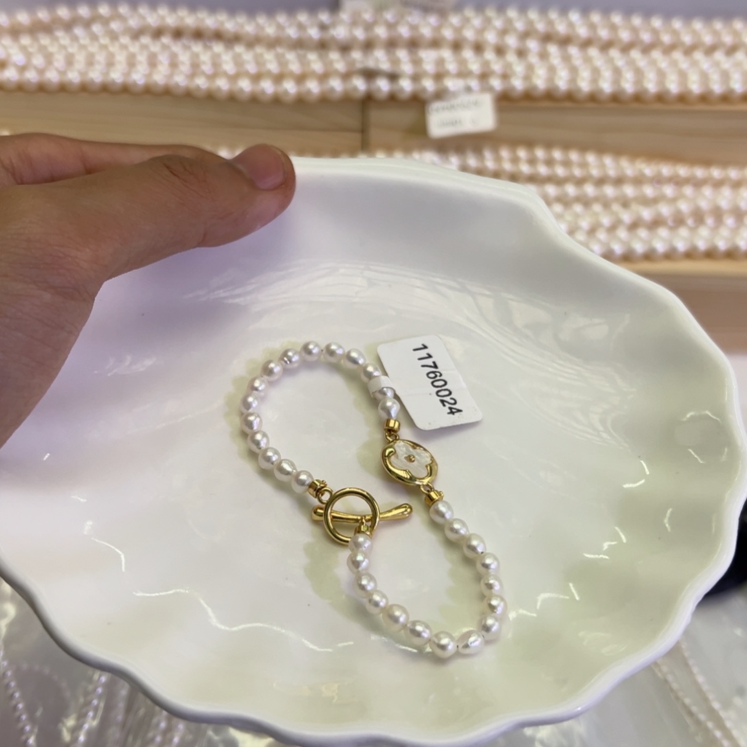 项链未镶嵌淡水珍珠