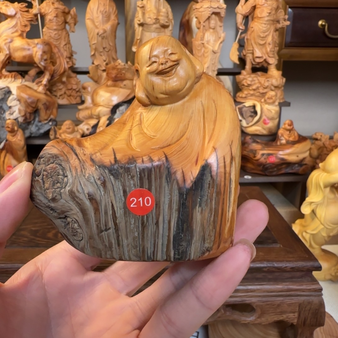崖柏小木匠艺雕一物一拍