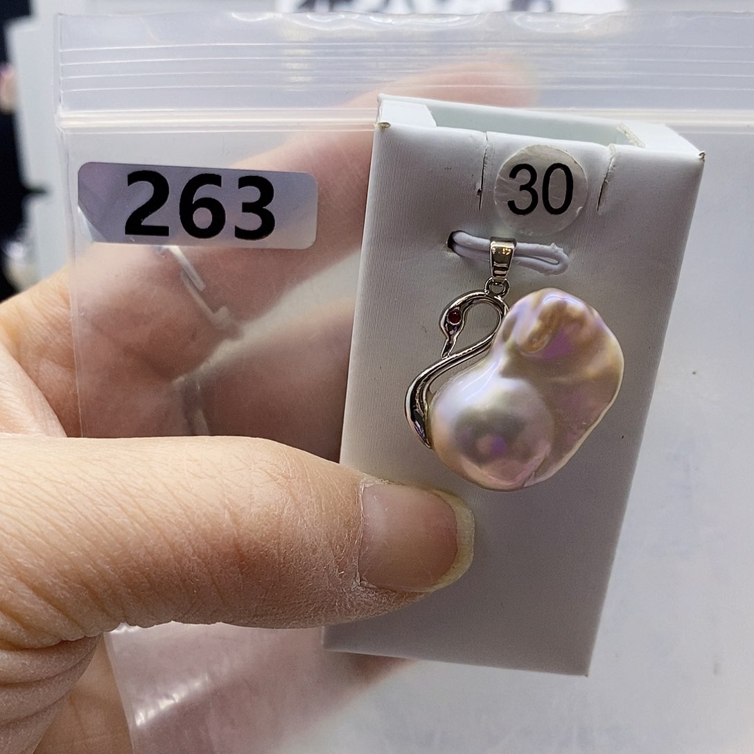 颈饰合金淡水珍珠