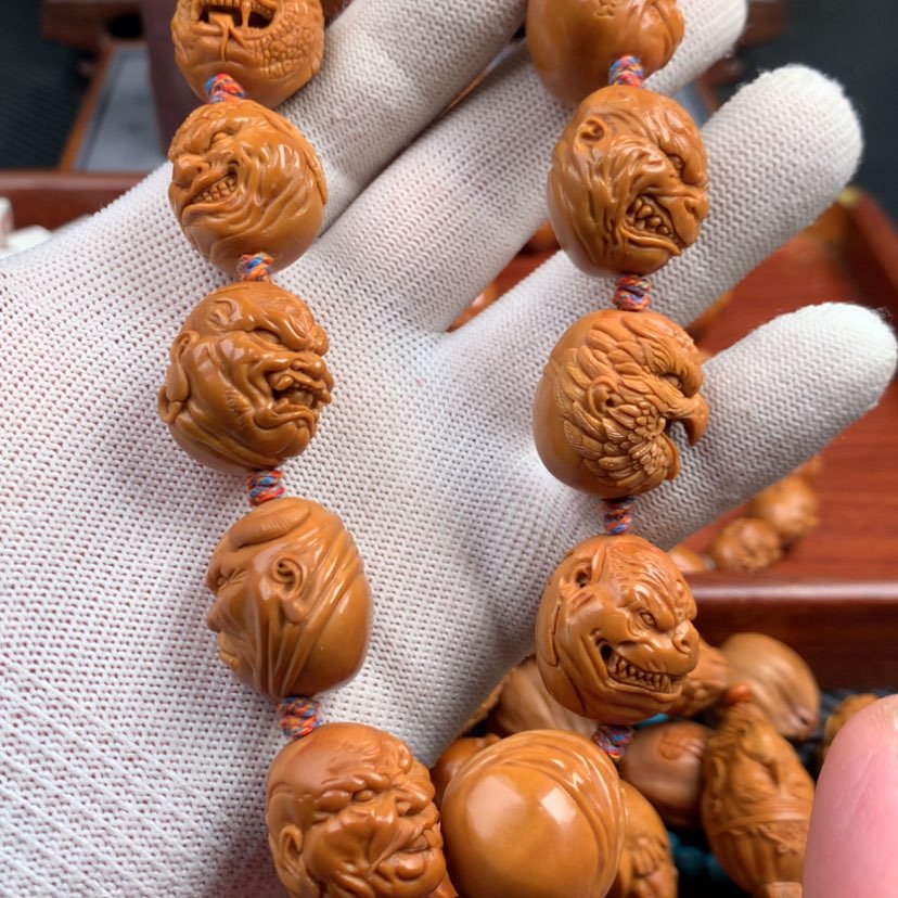 【闪购商品】橄榄核手串历**探橄榄核雕刻生肖恶僧