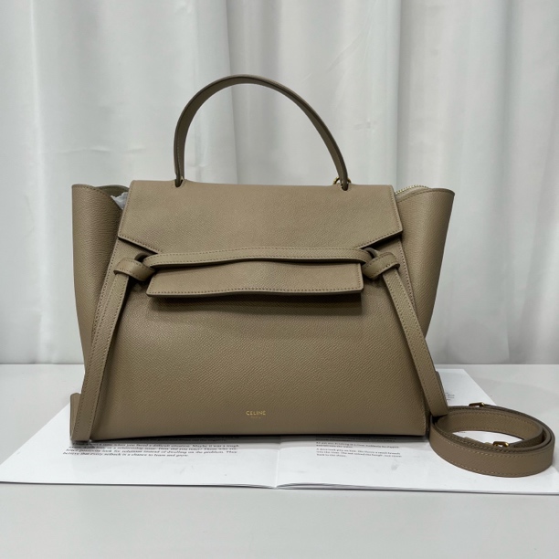 99新 Celine/思琳 思琳Celine 奶茶色鲶鱼包大号