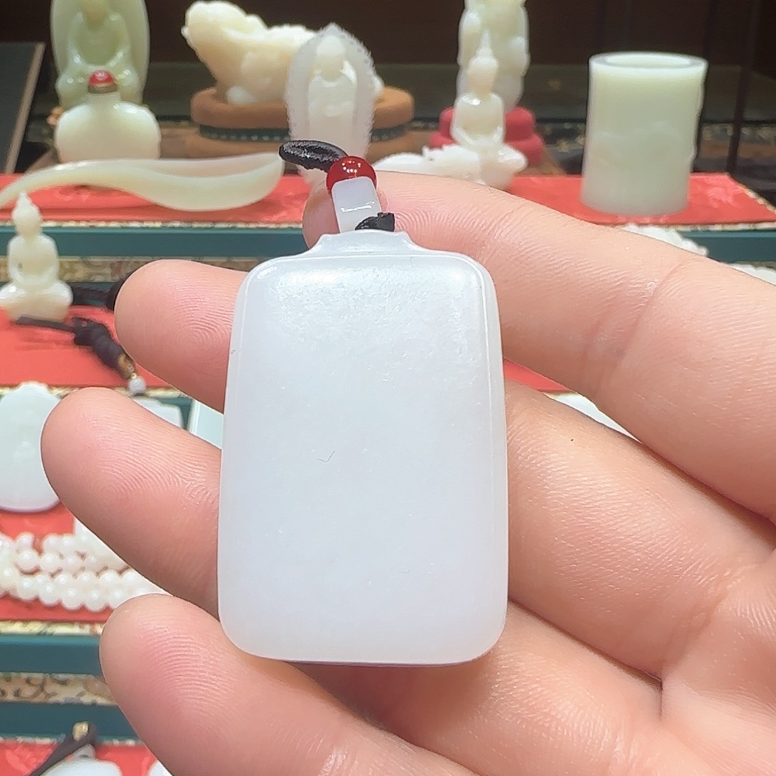 和田玉挂件未镶嵌