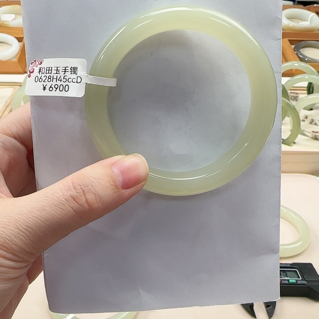 和田玉手镯未镶嵌小*58