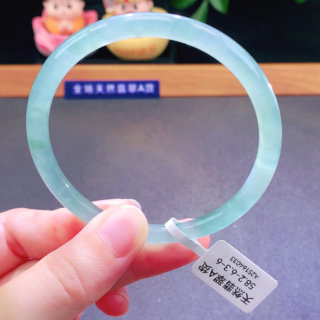 翡翠未镶嵌手镯天然翡翠