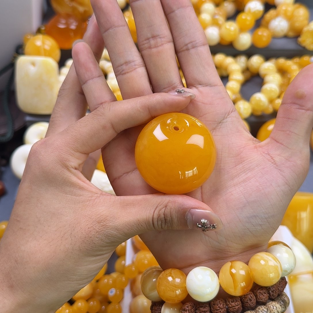 琥珀珠宝奇石未镶嵌公主扣