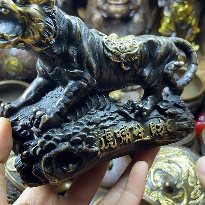 全是铜铜铜器铜器