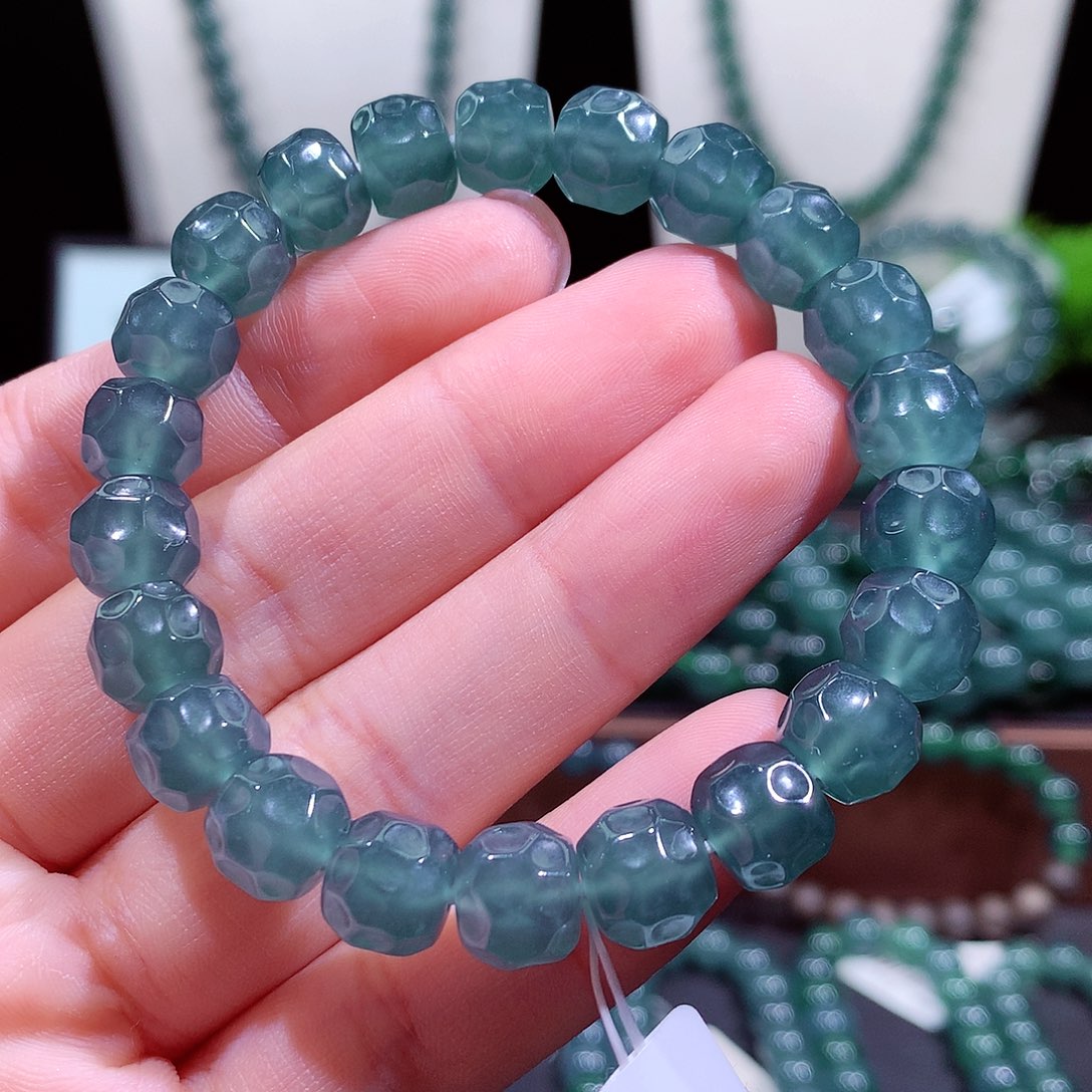 翡翠未镶嵌手链天然a货翡翠手串9.5