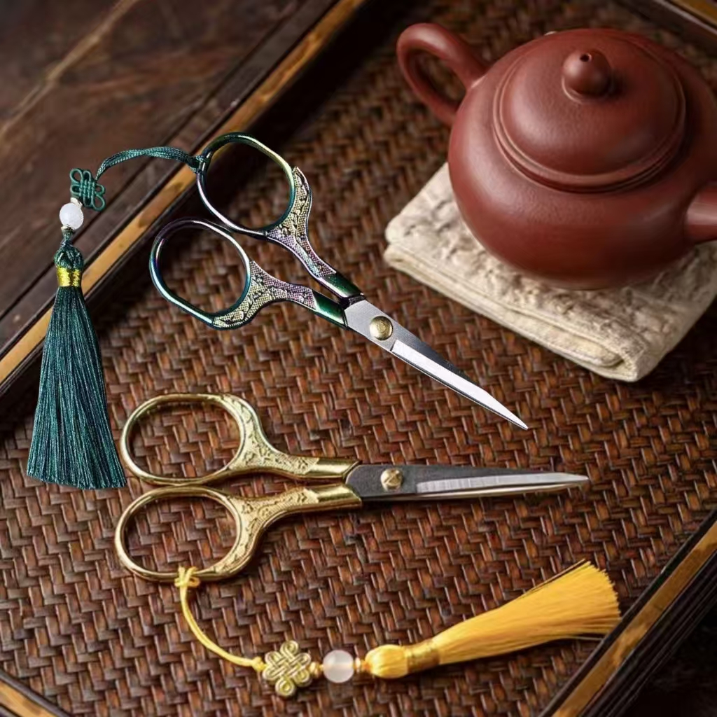 【买一送一】复古精致梅花剪 时尚高档家用手工剪茶剪不锈钢小剪刀