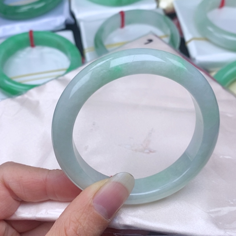 【闪购商品】翡翠戒指未镶嵌          正圈52-53白底青