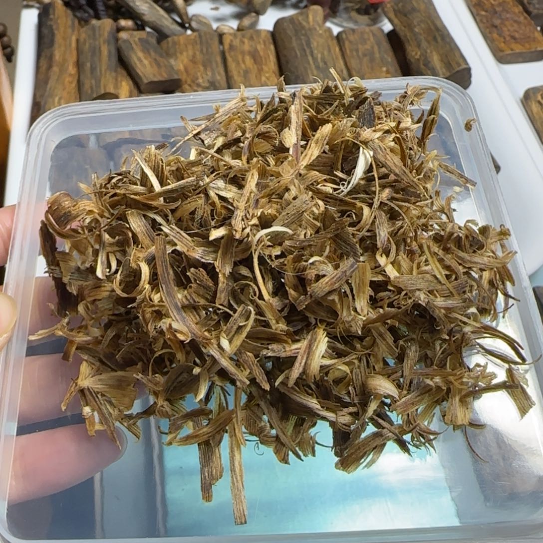 沉香碎屑沉香海南绿勾丝