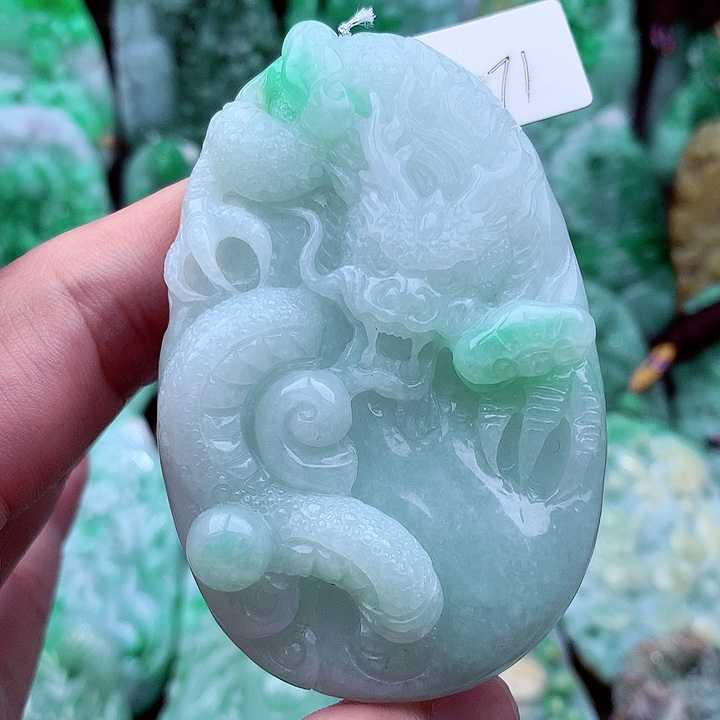 翡翠吊坠(不含链)未镶嵌