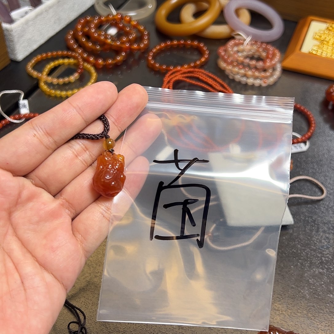 ～***茵玛瑙/玉髓未镶嵌珠宝半成品
