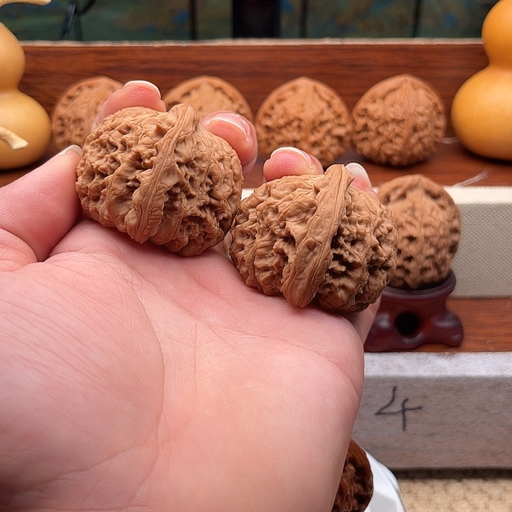 文玩核桃把件47南疆石