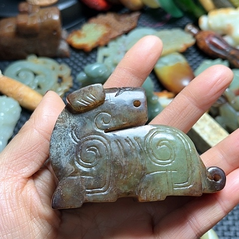 白玉菩提吊坠摆件