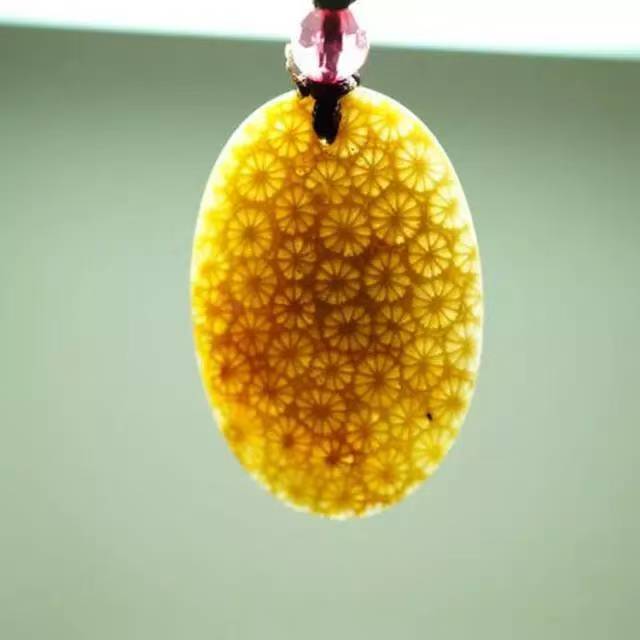 精品珊瑚玉天然时尚饰品吊坠项链手镯手串雕刻件挂件平安扣毛衣链