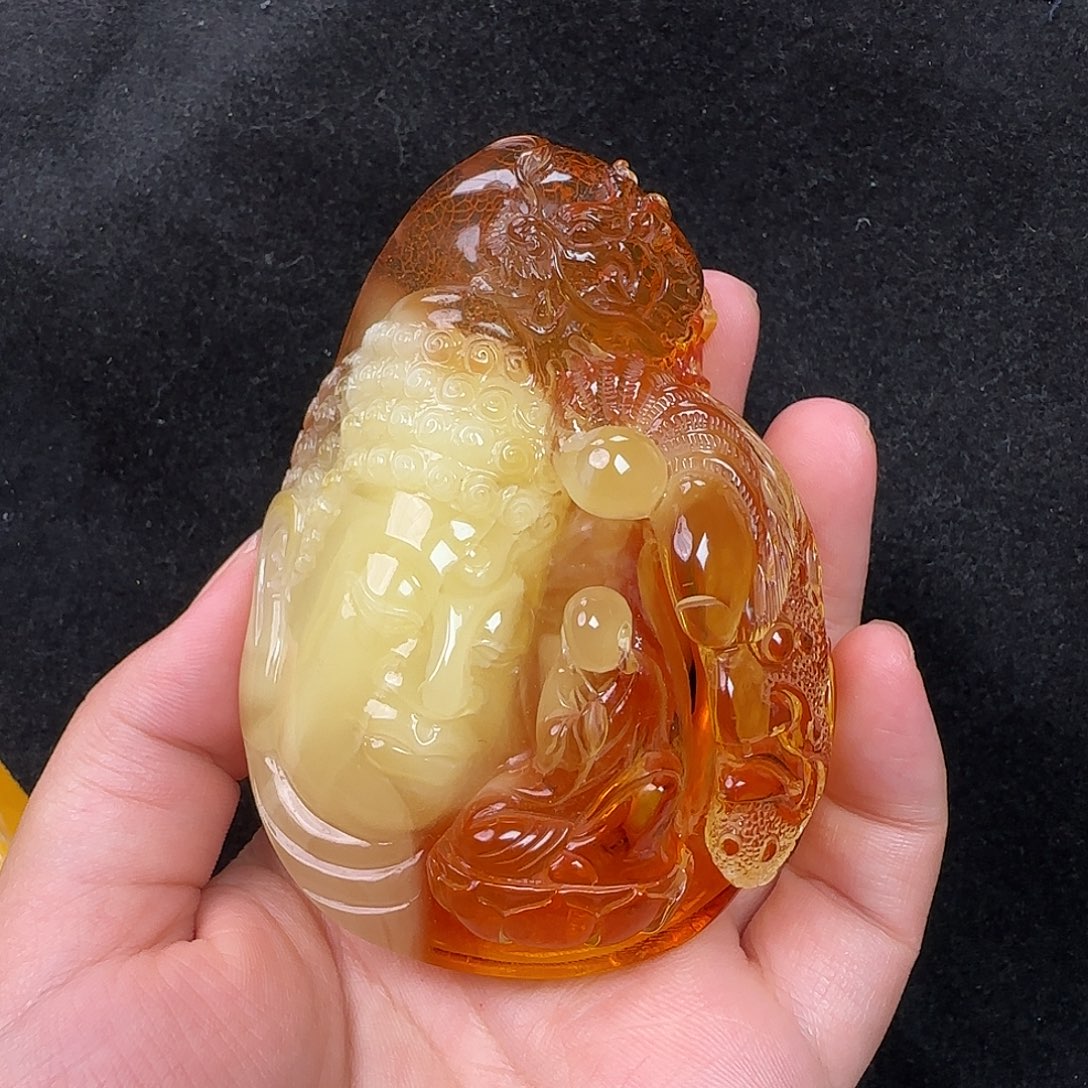 蜜蜡未镶嵌珠宝奇石