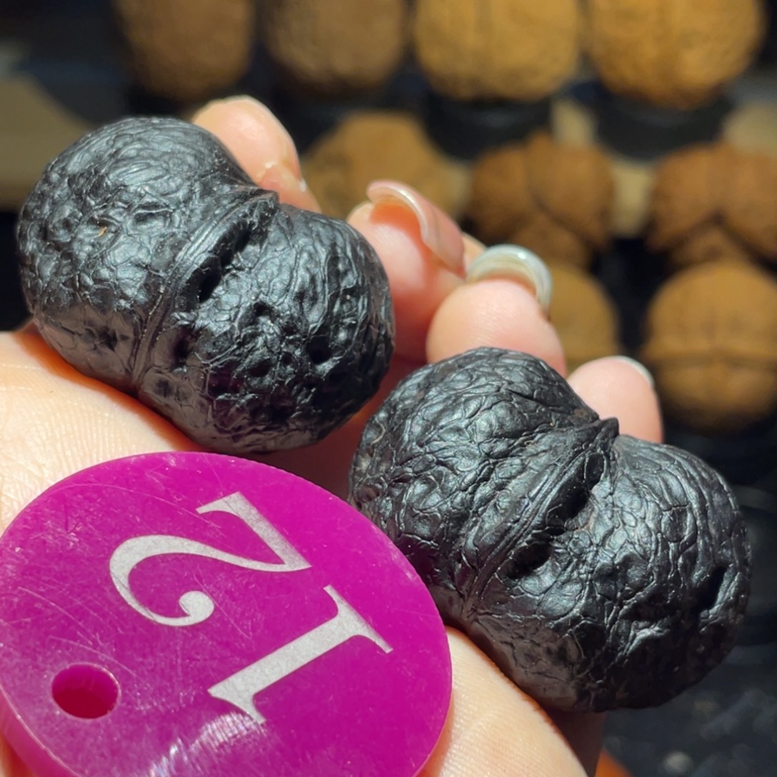 金锭子35尺寸核桃