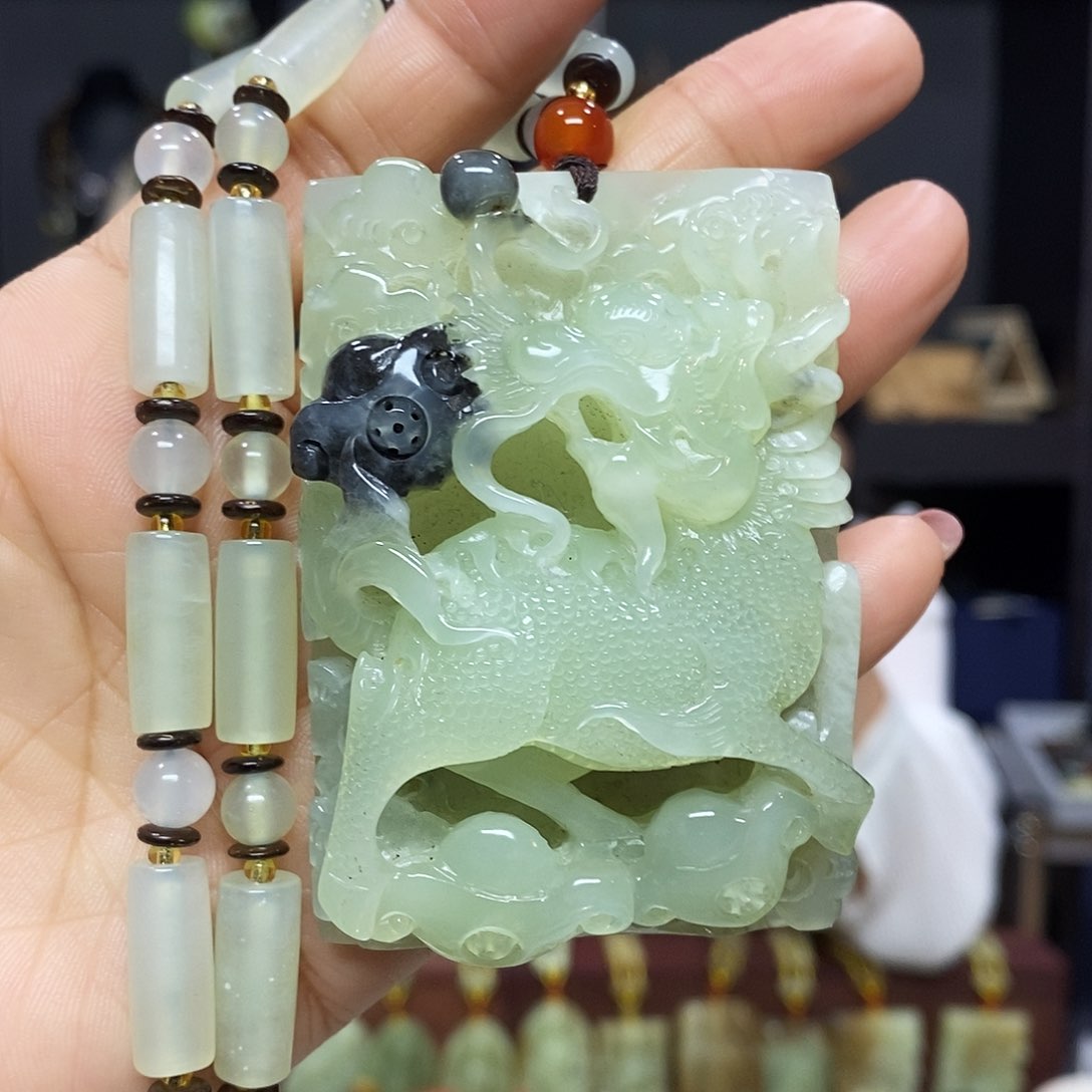 岫玉挂件吊坠未镶嵌