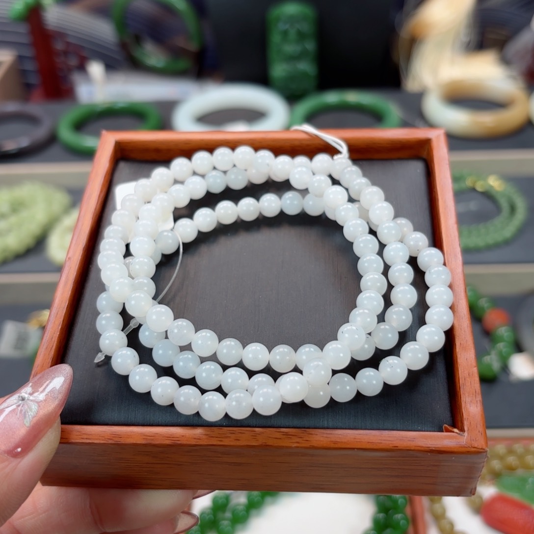 和田玉手链未镶嵌