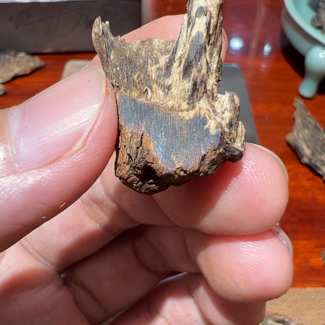 沉香沉香碎屑森*林海南尖峰岭大山香，2.4克