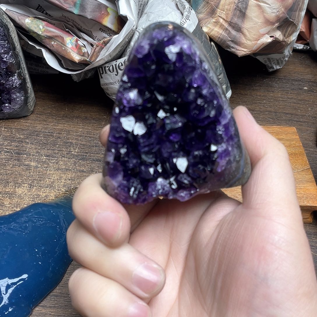 紫晶大型摆件（非配饰）未镶嵌