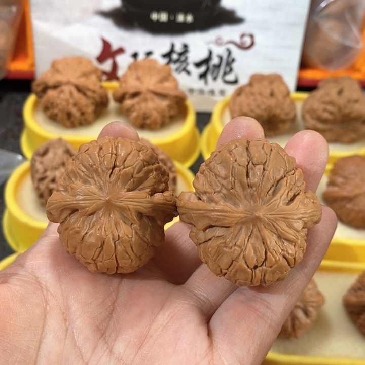 文玩核桃把件甲骨文精对38 38