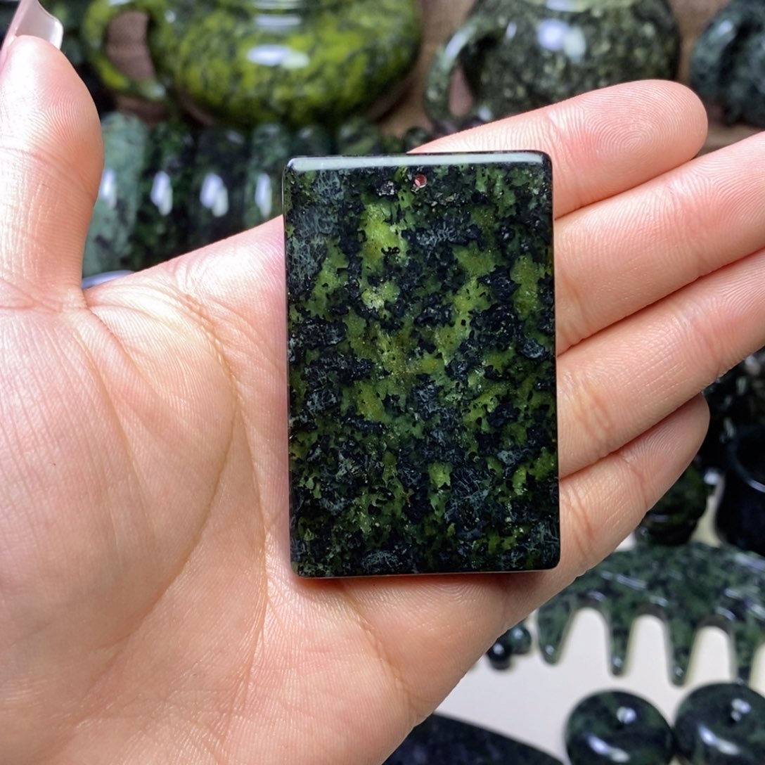 蛇纹石玉手链未镶嵌