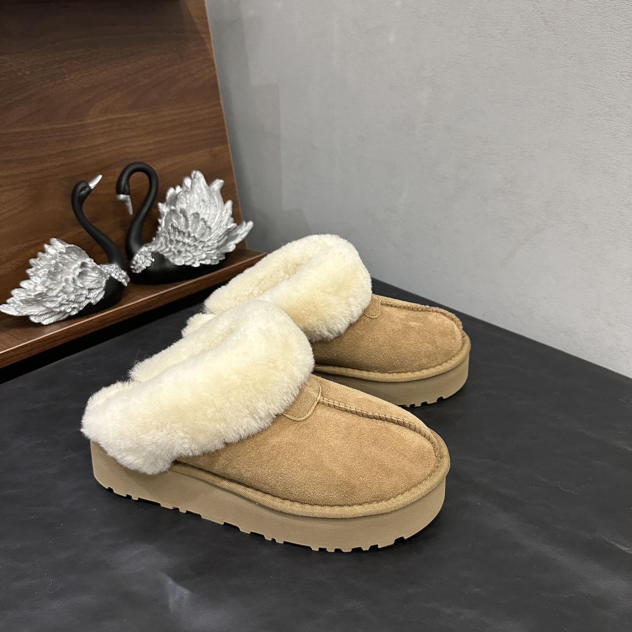 【羊皮毛一体】厚底星拖 羊皮毛一体 桑坡发货 时尚保暖